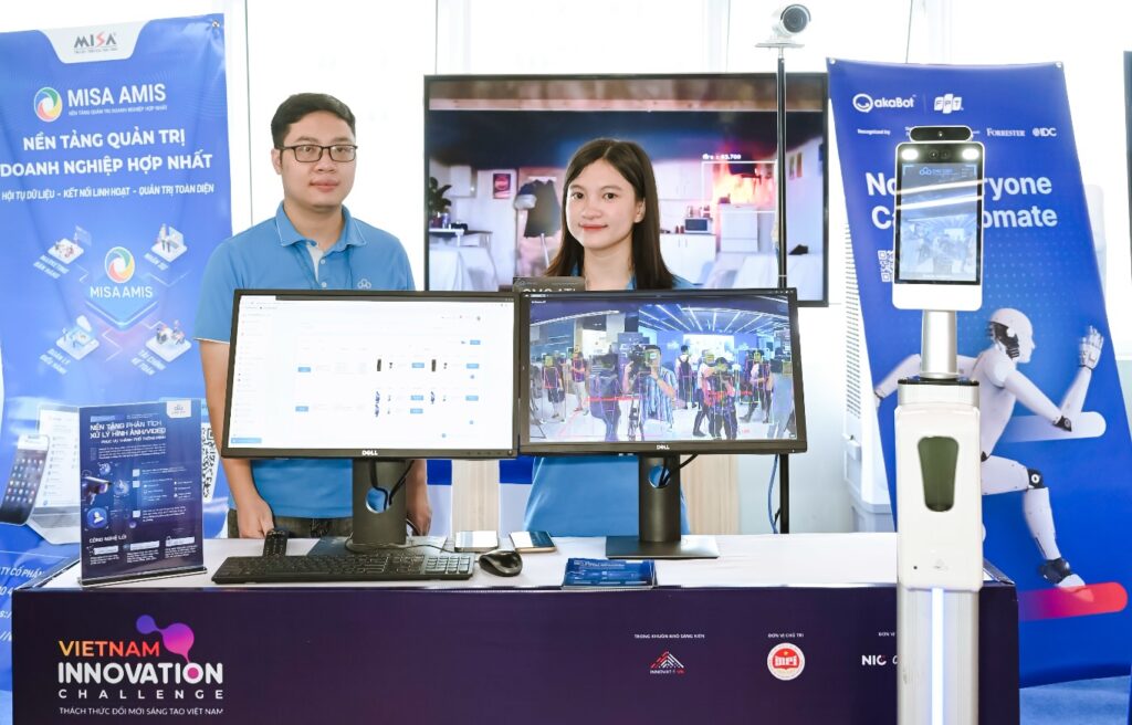 Giải pháp Phân tích và quản lý hình ảnh thông minh CIVAMS của CMC ATI phát triển đã được vinh danh là giải pháp đổi mới sáng tạo Việt Nam 2023